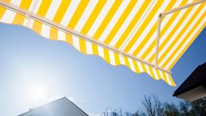como se pone el toldo para impedir el calor​